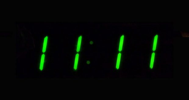 Знаете ли какво означава когато видите 11:11 на часовника или телефона си?