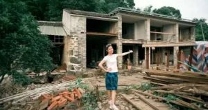 Момиче превърна призрачна къща необитавана от 30 години в лъскаво имение СНИМКИ