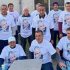 Навлякоха работници от БКС с тениски на Борисов и „работа работа работа“…