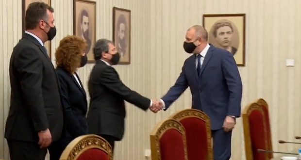 Тошко Йорданов към Радев: Радваме се че Президентството е във вашите ръце