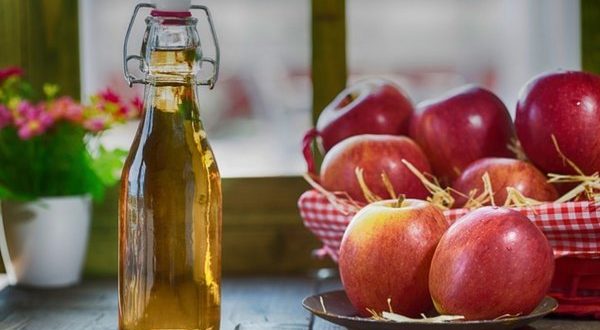 Приемайте ябълков оцет всеки ден поради тези 10 причини