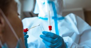 САЩ признаха официално че PCR теста е пълна измама - не прави разлика между грип и Covid-19