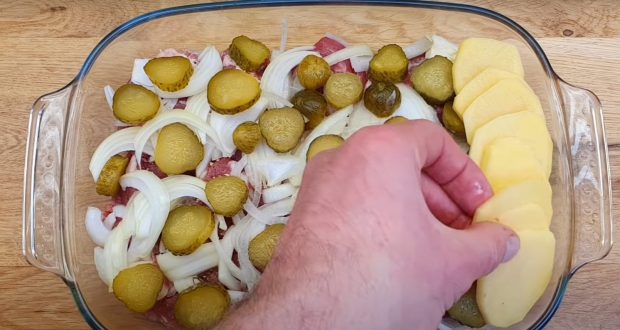 Бърз реден обяд в тавичка - нищо работа а става толкова вкусно!