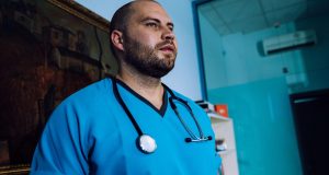 Млад български лекар с нови надежди за наше лекарство срещу коронавируса