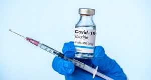 Доц. Мангъров: Правителството на Обединеното кралство признава че ваксините са вредни